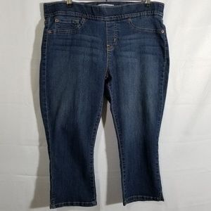 Signature by Levi Strauss Cropped Jeggings Size 16